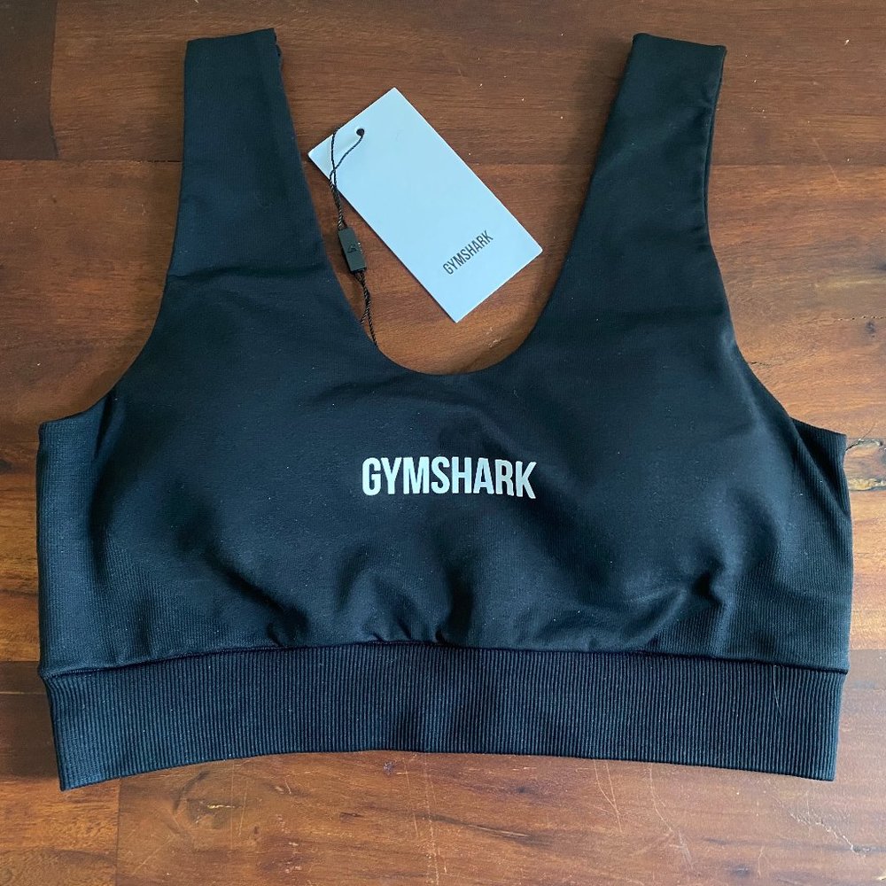 Gymshark Sports Bra - NWT - Size M - Light Support